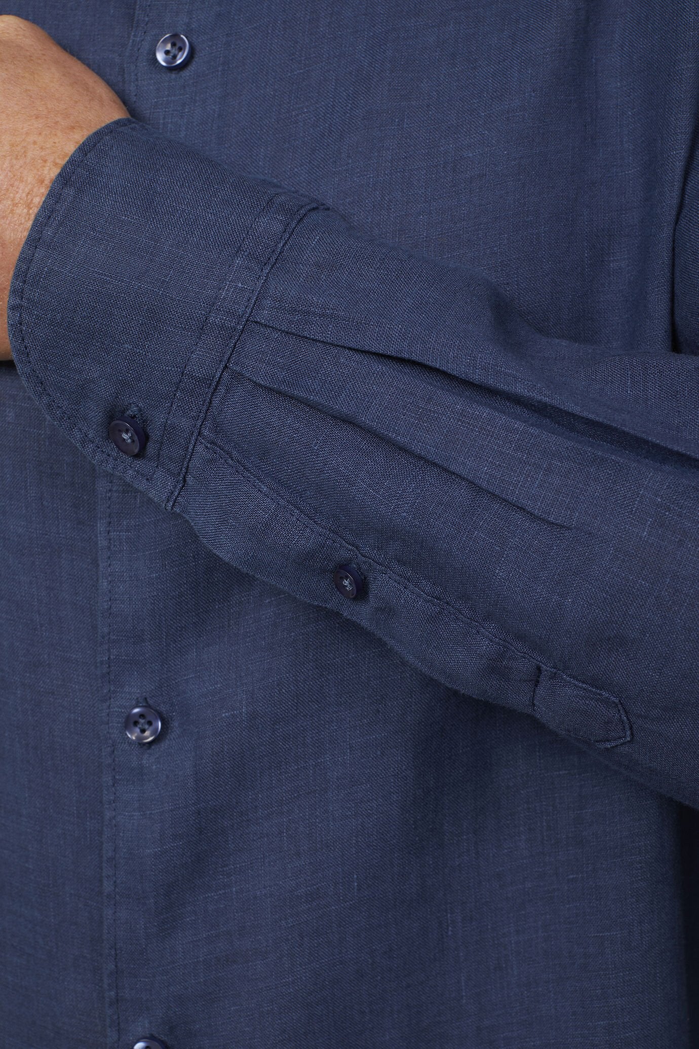 MenÃ¢â‚¬â„¢s casual shirt classic collar 100% linen comfort fit