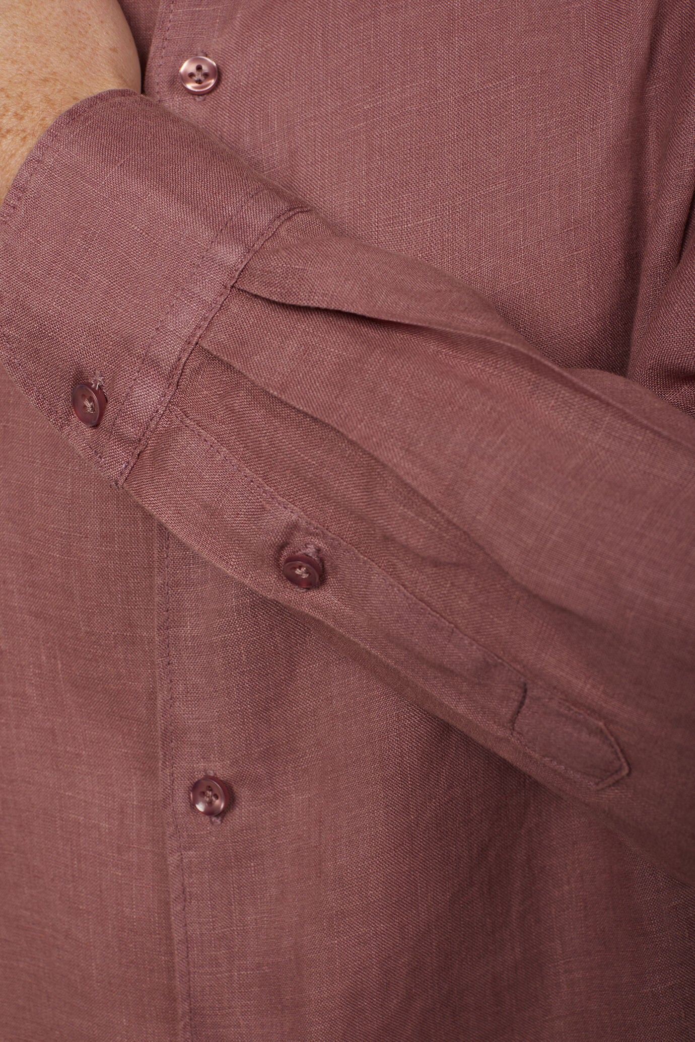 MenÃ¢â‚¬â„¢s casual shirt classic collar 100% linen comfort fit