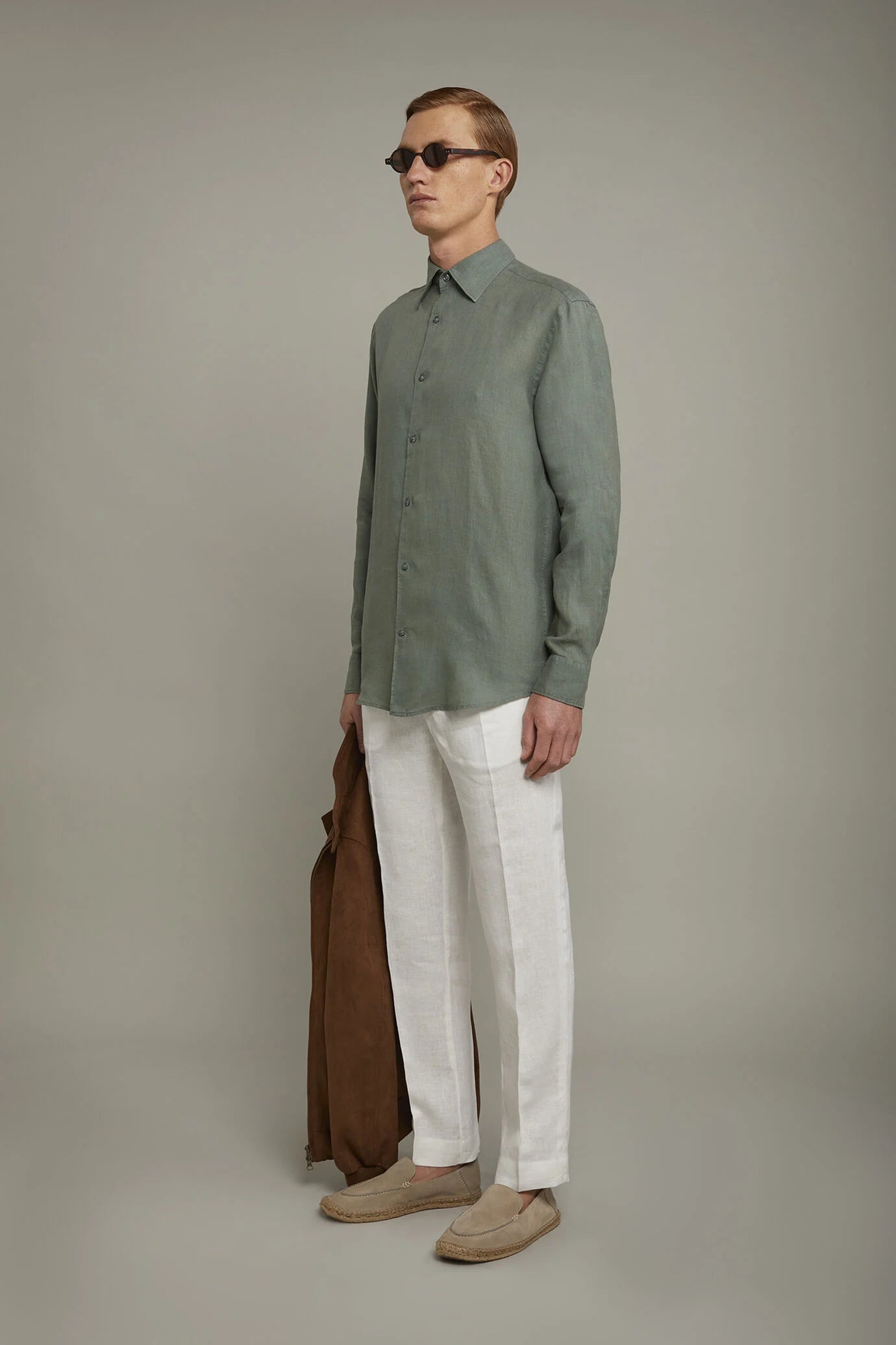 MenÃ¢â‚¬â„¢s casual shirt classic collar 100% linen comfort fit