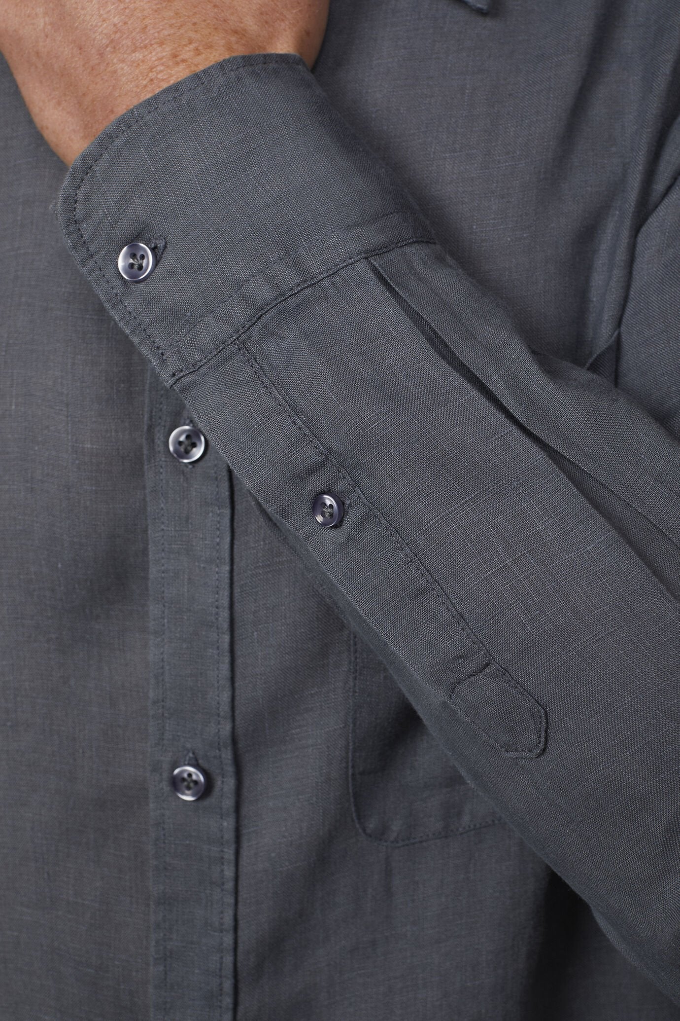 MenÃƒÂ¢Ã¢â€šÂ¬Ã¢â€žÂ¢s casual shirt button down collar 100% linen comfort fit