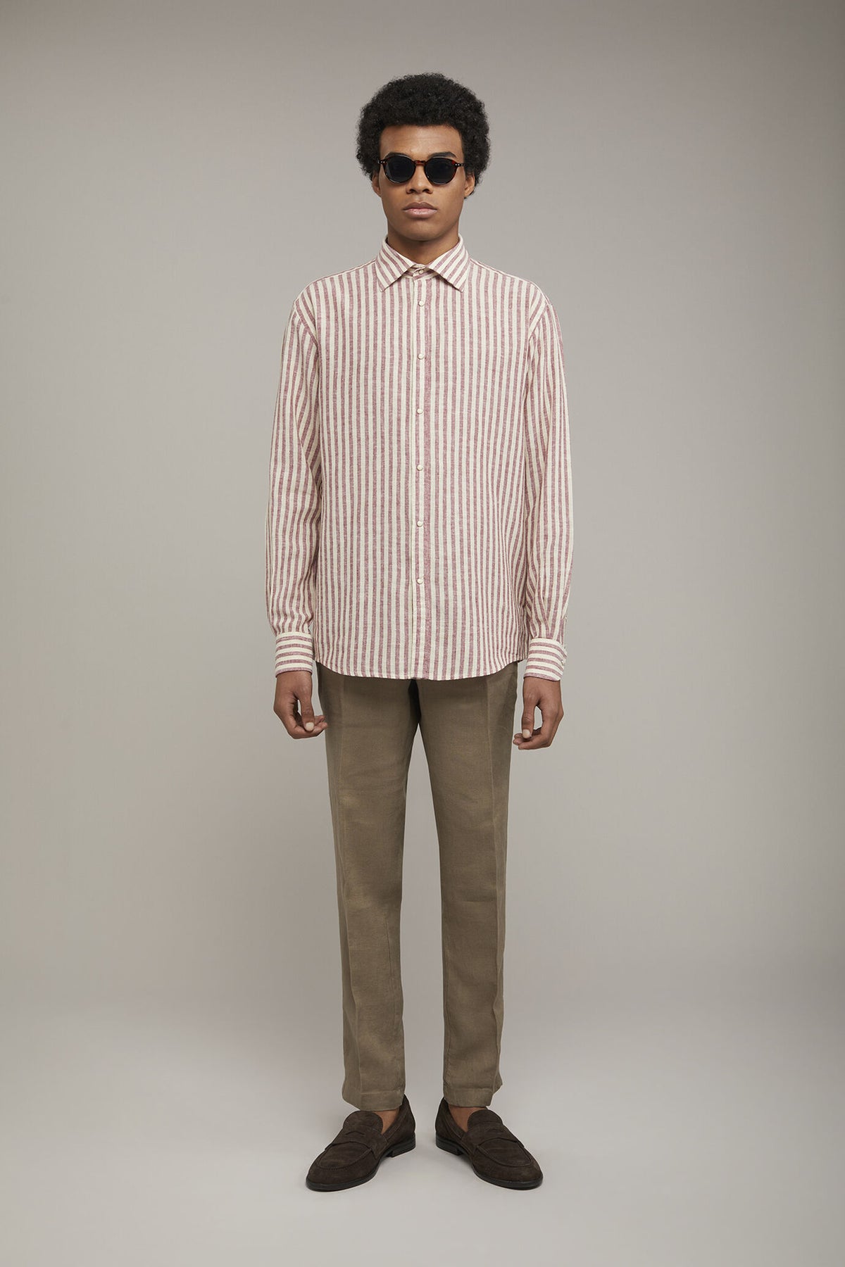 Men’s classic collar shirt in linen and striped cotton comfort fit