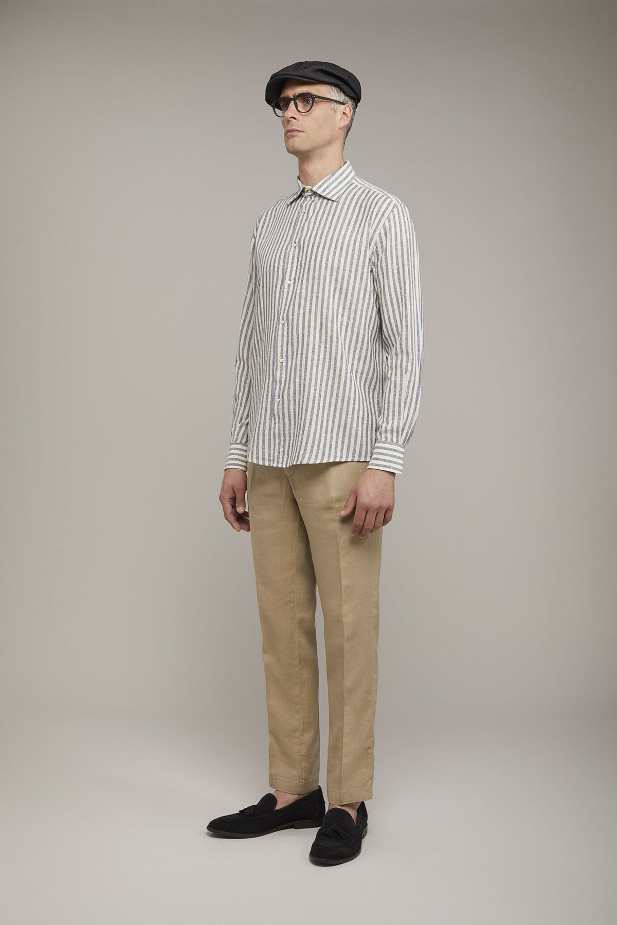 Men’s classic collar shirt in linen and striped cotton comfort fit