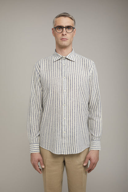 Men’s classic collar shirt in linen and striped cotton comfort fit
