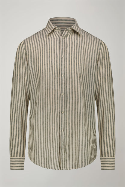 Men’s classic collar shirt in linen and striped cotton comfort fit