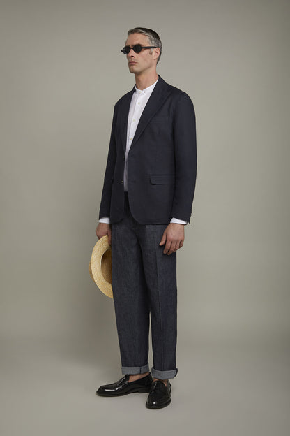 Men's single-breasted unlined linen and cotton blazer with regular fit lapels
