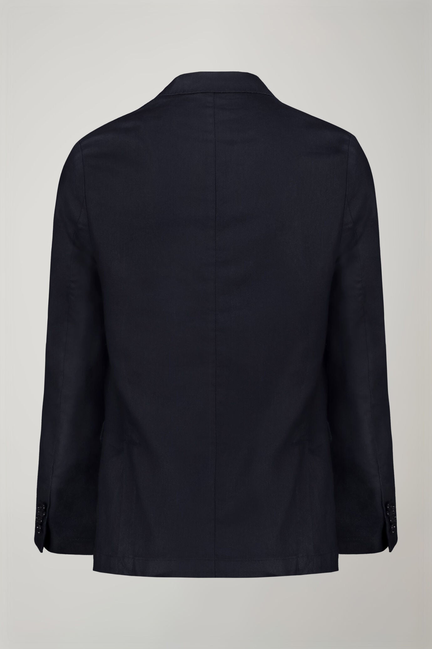 Men's single-breasted unlined linen and cotton blazer with regular fit lapels