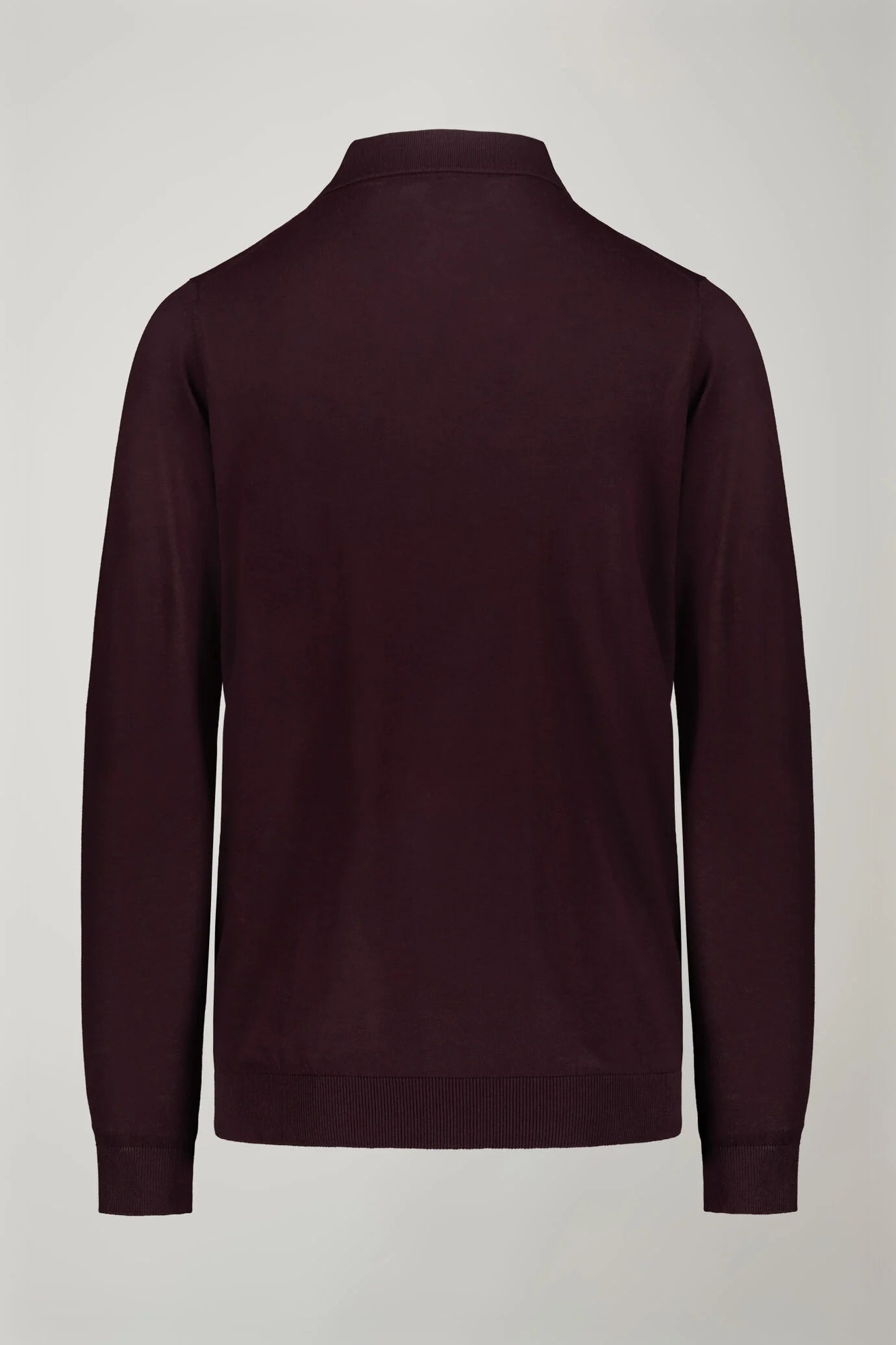 Men's knitted polo V collar 100% cotton long-sleeved regular fit in Black by Doppelganger, Italian Sportwear;Traveller made from Composition: 100% Cotton
Mood: Sportwear, Traveller
Type: Knitted, Long Sleeves, V Neck
Season: Spring Summer 24
Gender: Men
Material: Cotton
Style: Basic, Classic, Timeless, Casual
Fit: Regular