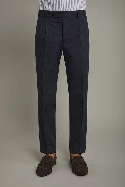 Men's classic trousers with double pleats in flamed effect fabric regular fit