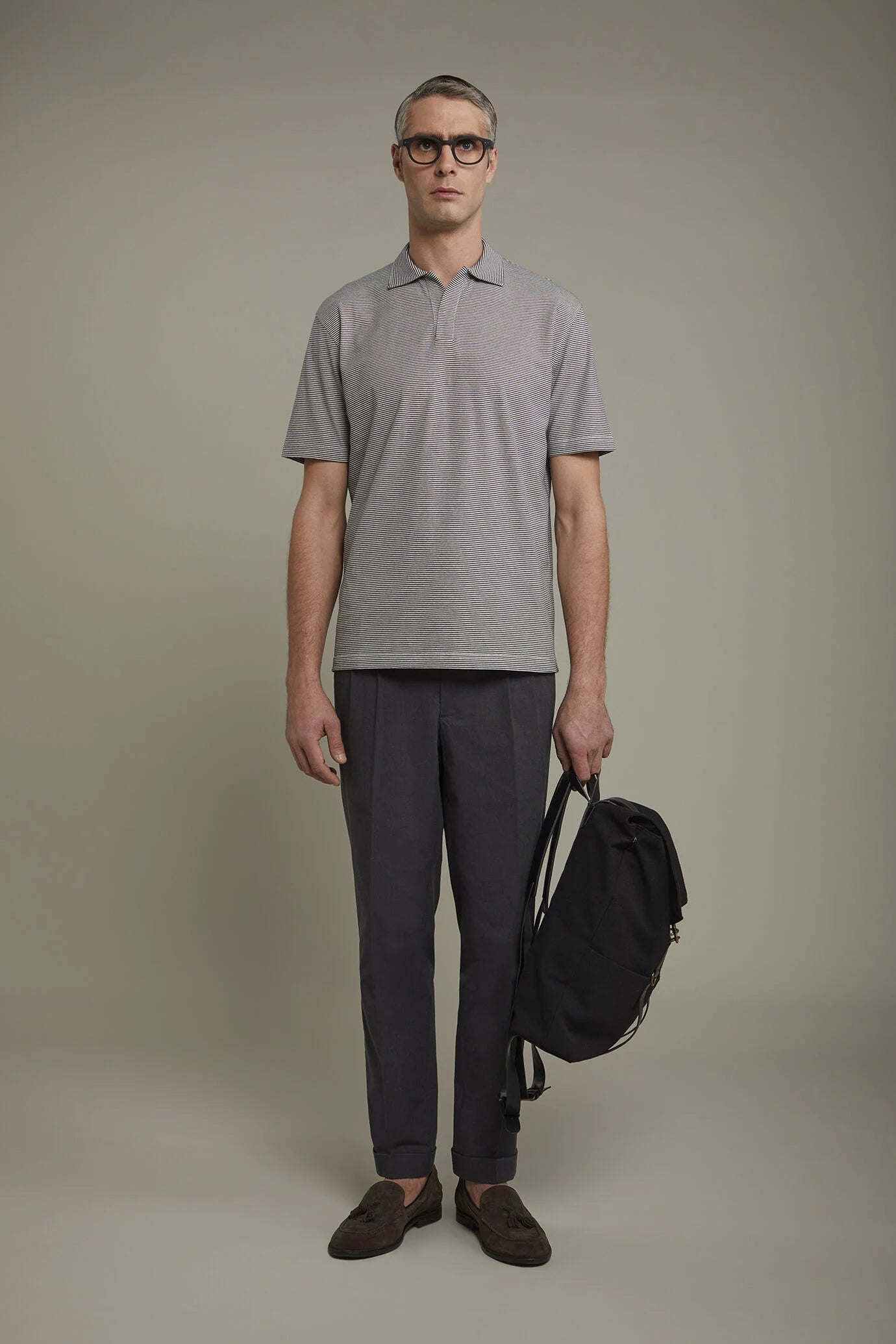 Men's short sleeve button-less polo shirt with derby collar and thin stripes 100% cotton regular fit