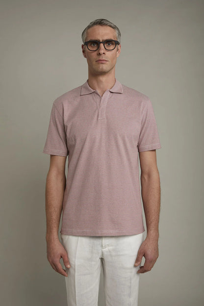Men's short sleeve button-less polo shirt with derby collar and thin stripes 100% cotton regular fit in Grey by Doppelganger, Italian Traveller;Leisure time;Sport made from Composition: 100% Cotton
Mood: Traveller, Leisure time, Sport
Type: Short Sleeves, Derby Collar
Season: Spring Summer 24
Gender: Men
Material: Cotton
Style: Essential, Casual, Basic
Fit: Regular