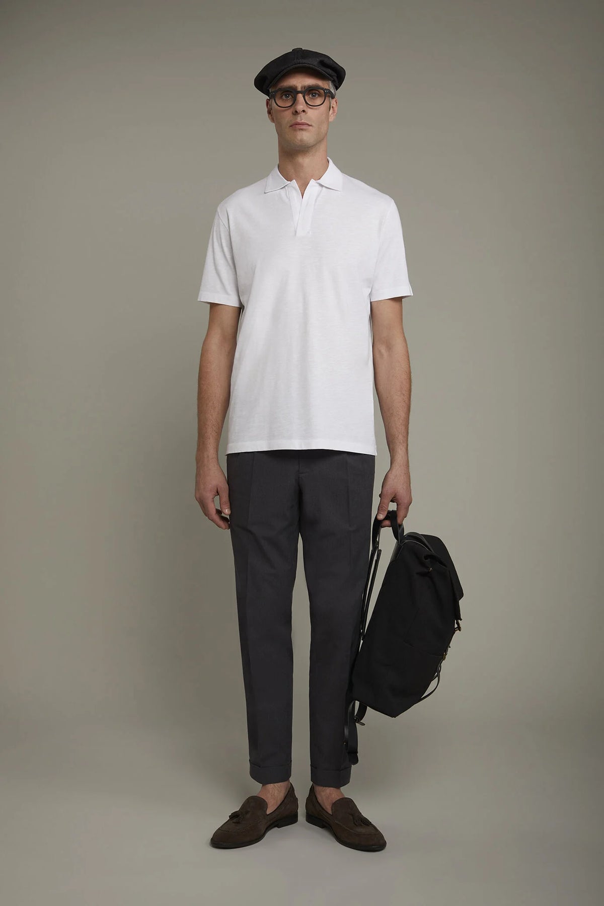 Men's short sleeve button-less polo shirt with derby collar in pure cotton regular fit