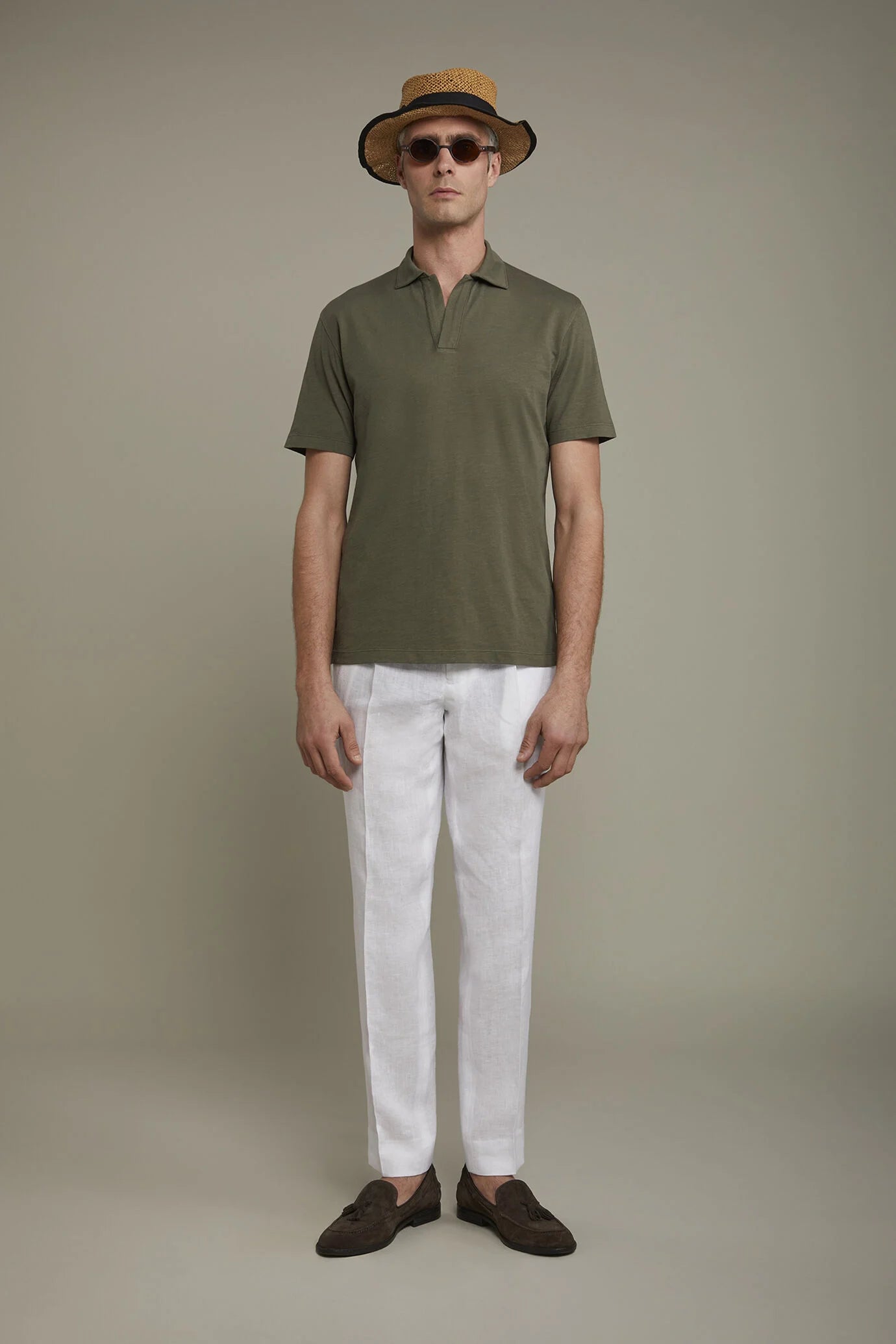 Men's short sleeve button-less polo shirt with derby collar in pure cotton regular fit