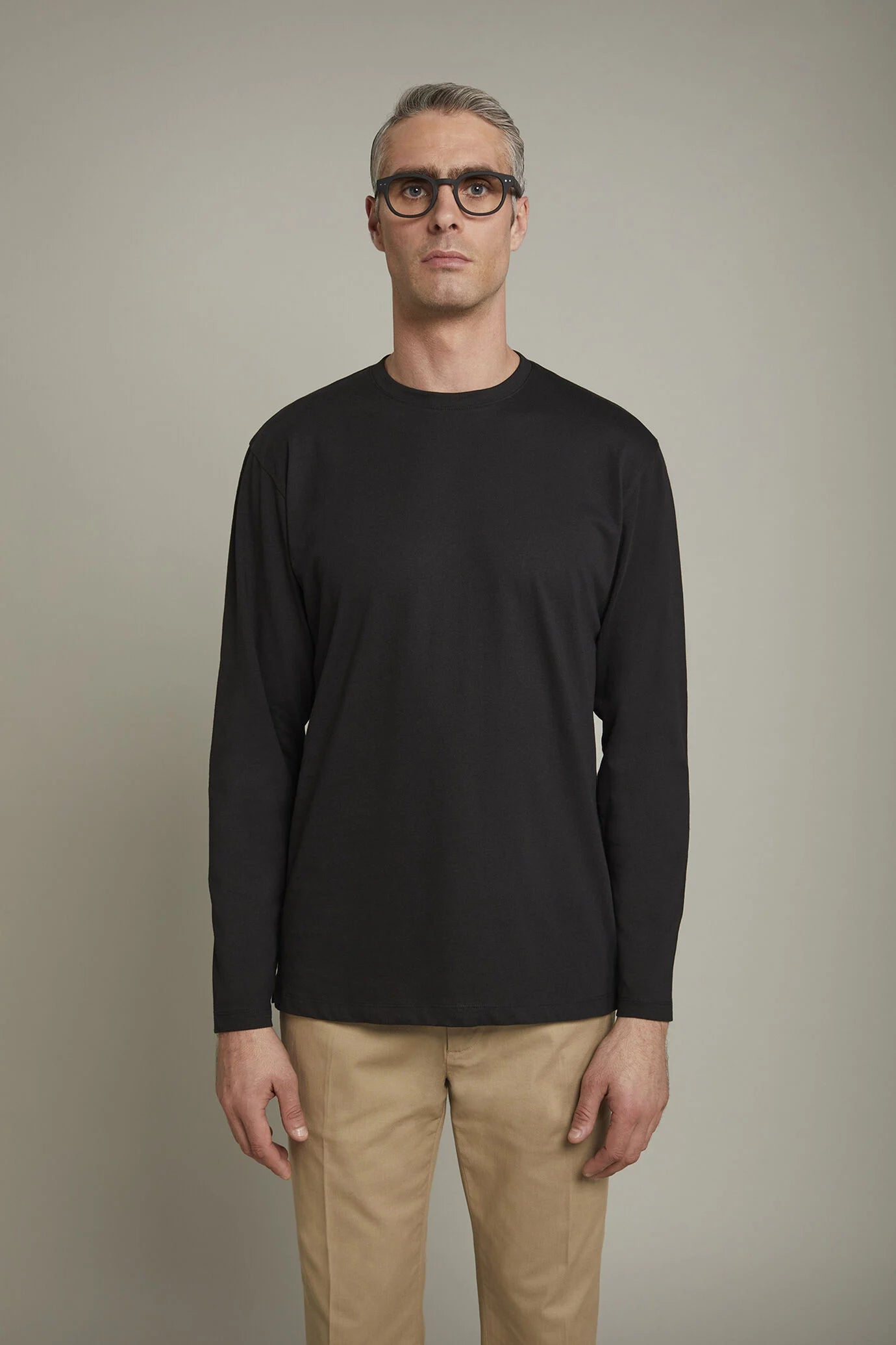 Men's round neck t-shirt with long sleeves 100% cotton regular fit