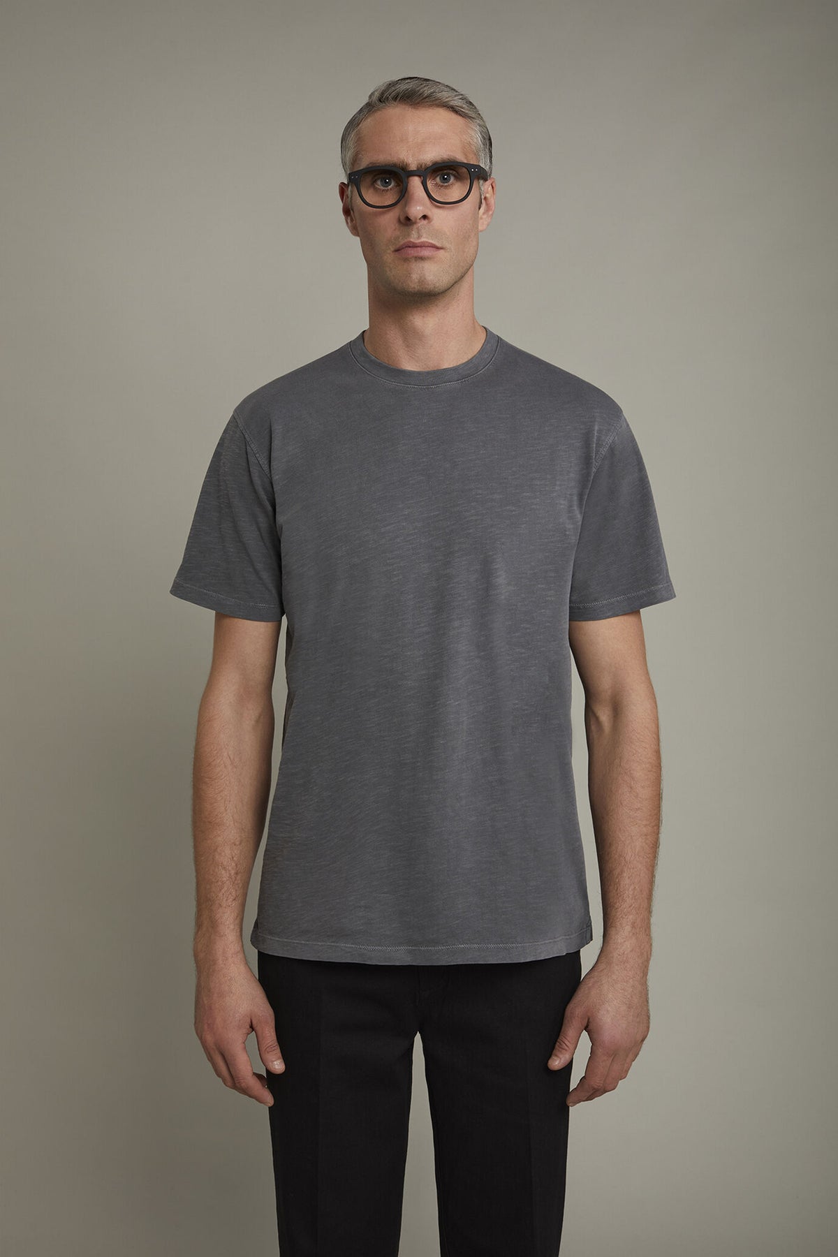 Men's round neck t-shirt 100% cotton flamed effect regular fit