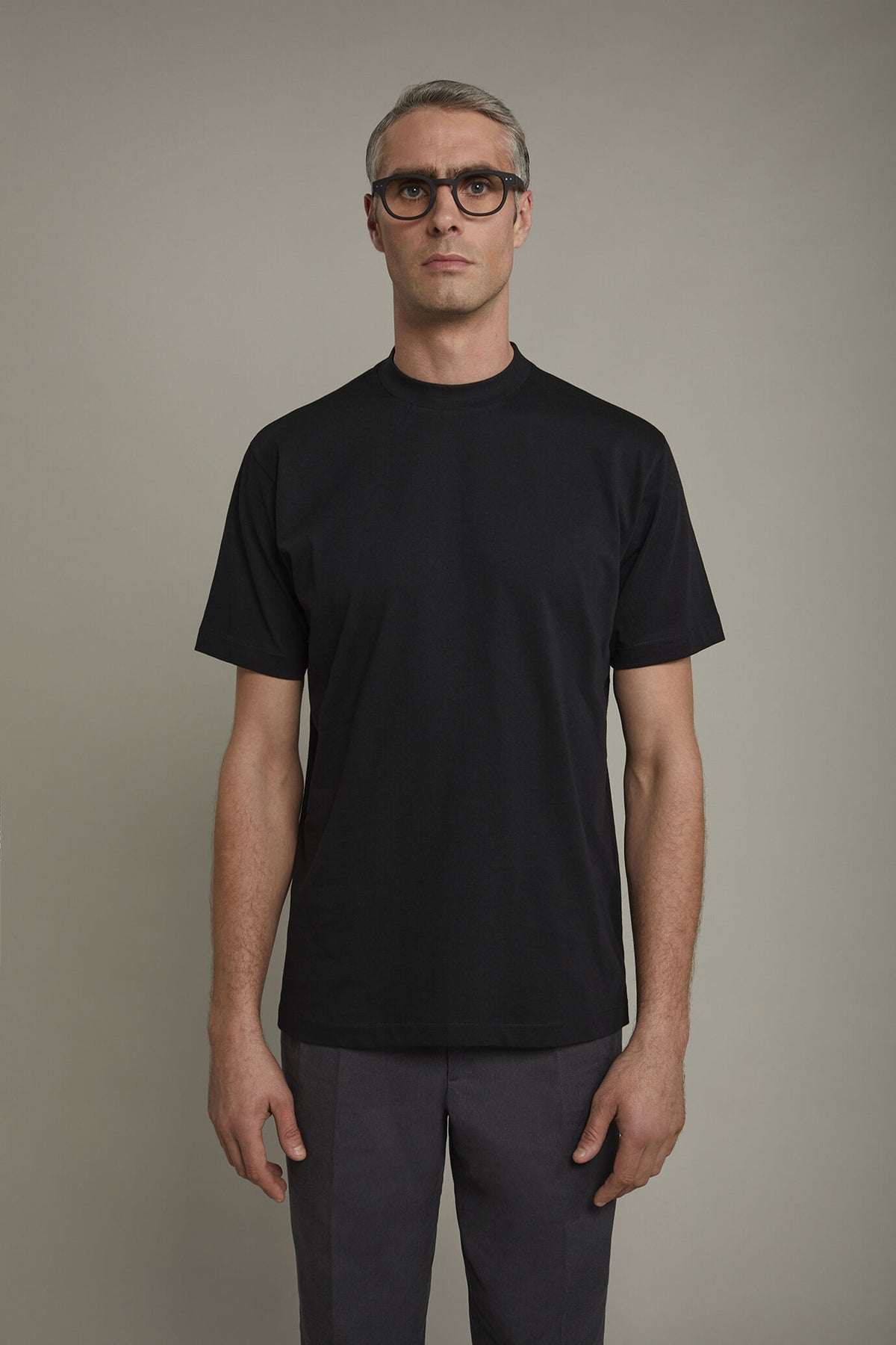 Men’s round neck t-shirt 100% cotton regular fit