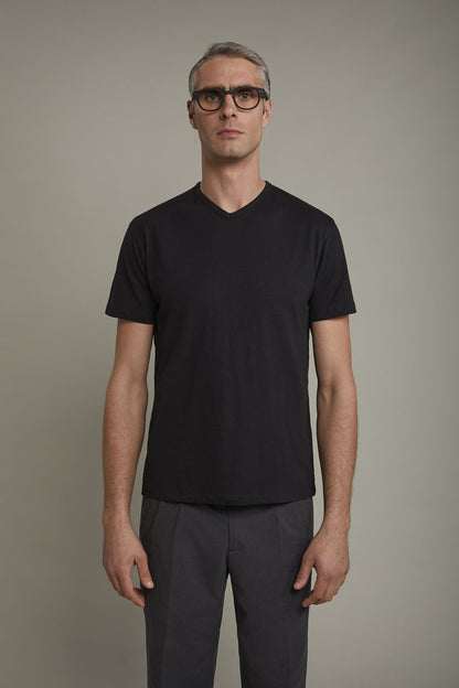 Men’s v-neck t-shirt 100% cotton flamed effect regular fit