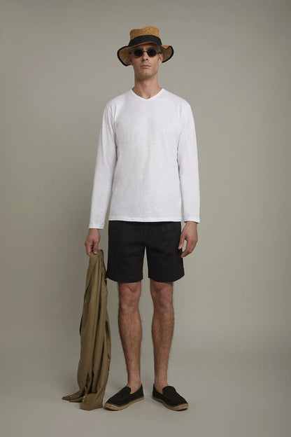 MenÃ¢â‚¬â„¢s v-neck t-shirt 100% flamed-effect cotton with long sleeves regular fit
