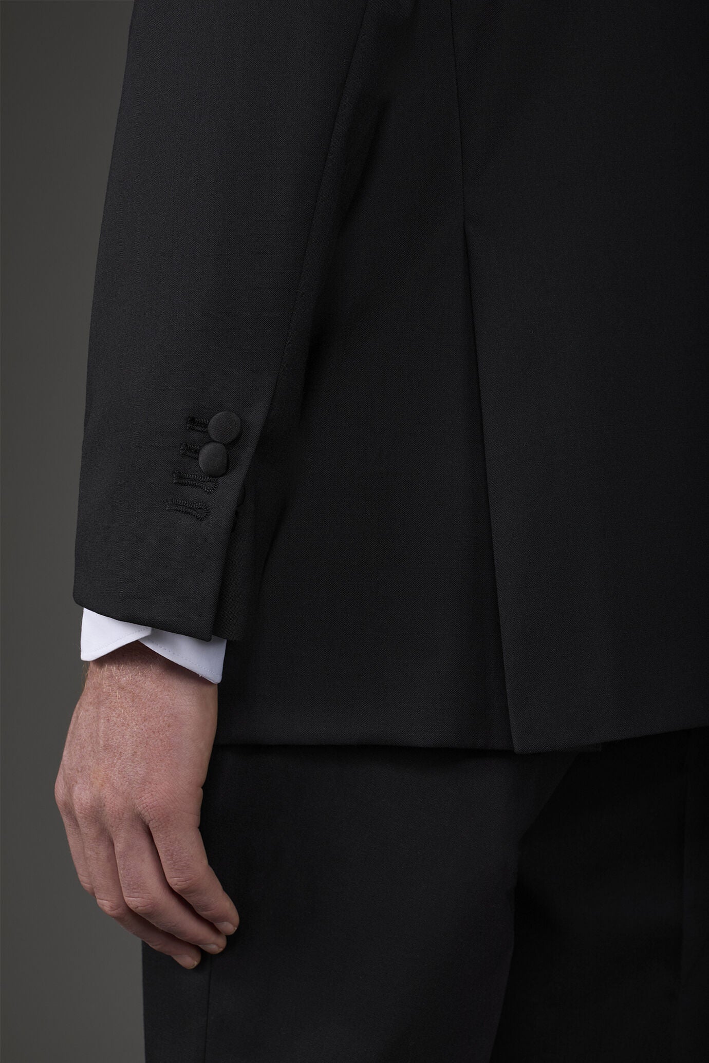 Men's regular fit classic wool blend dinner suit