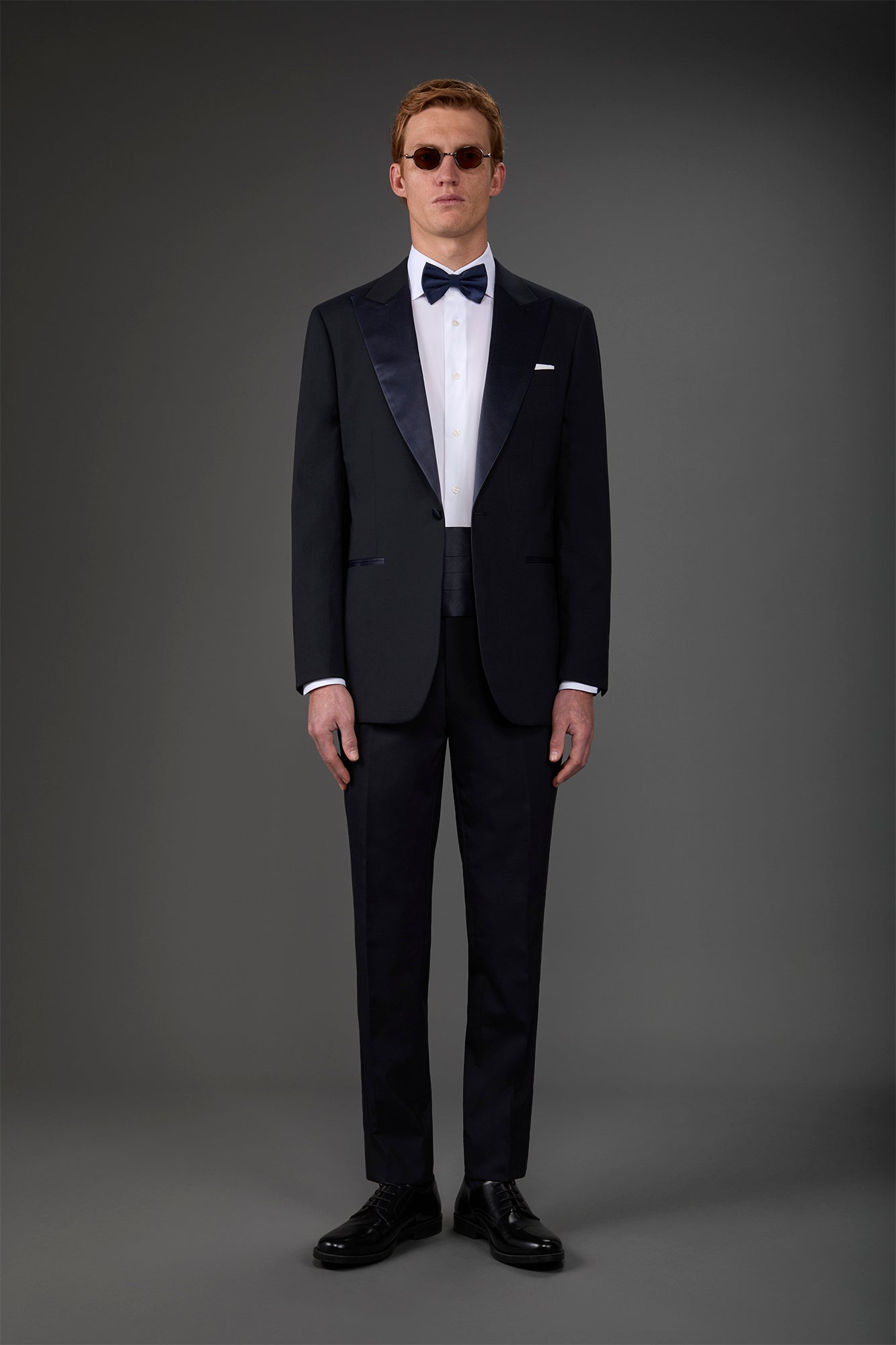 Men's regular fit classic wool blend dinner suit