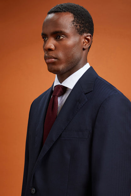 Men's regular fit single-breasted suit in wool blend fabric
