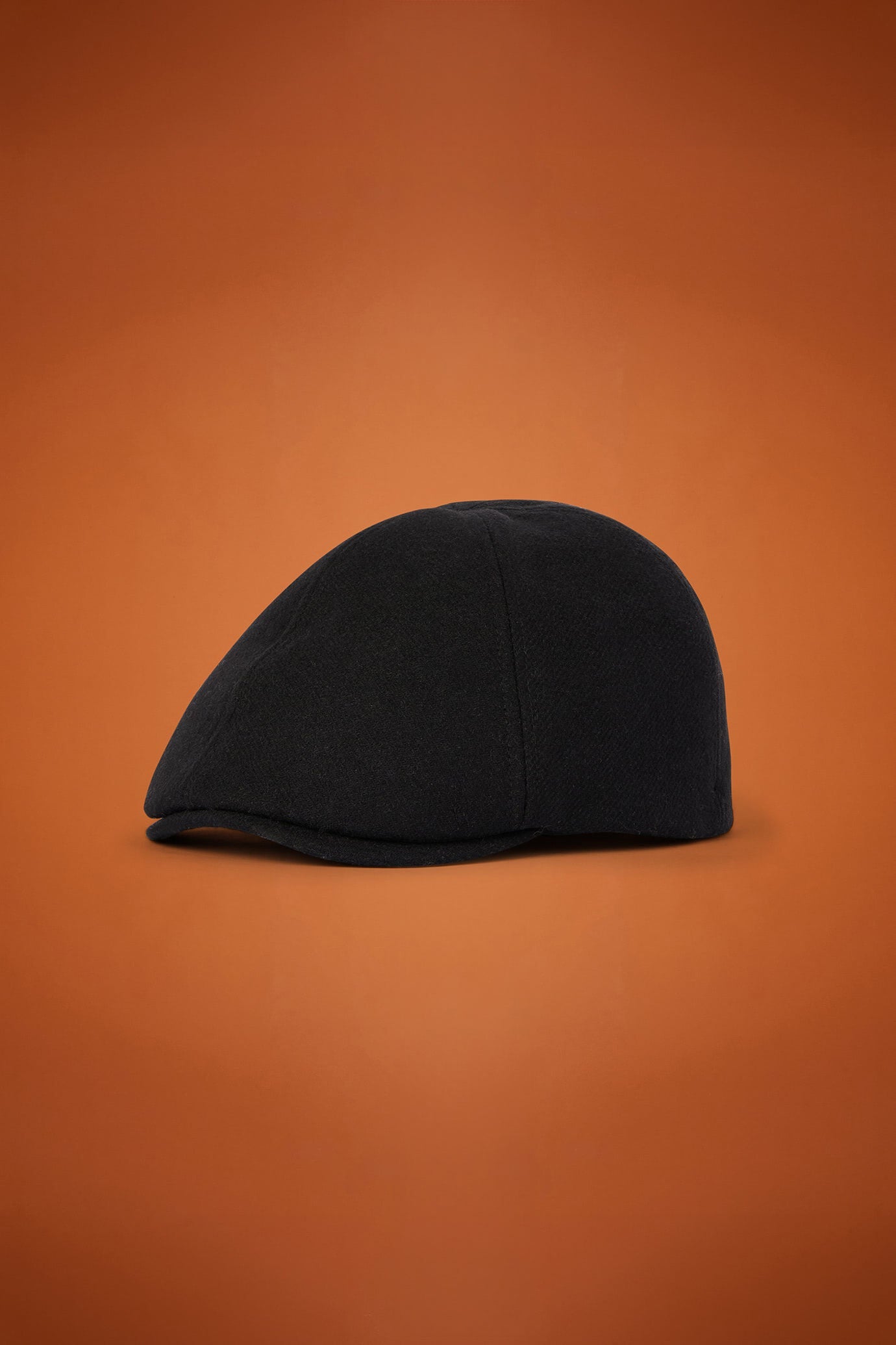 Men's flat cap in wool blend cavalry fabric