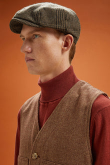 Men's flat cap in Prince of Wales check wool blend fabric