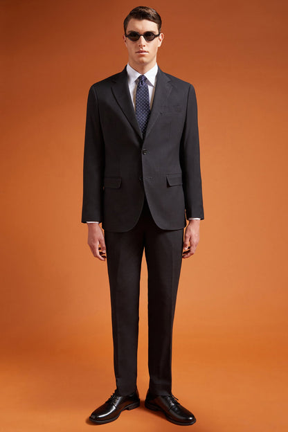 Men's regular fit classic shirt in 100% cotton herringbone fabric with a classic collar