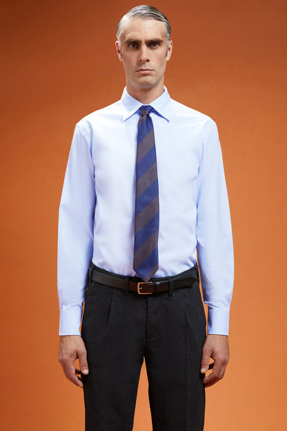 Men's regular fit classic shirt in 100% cotton plain pinpoint fabric with a classic collar