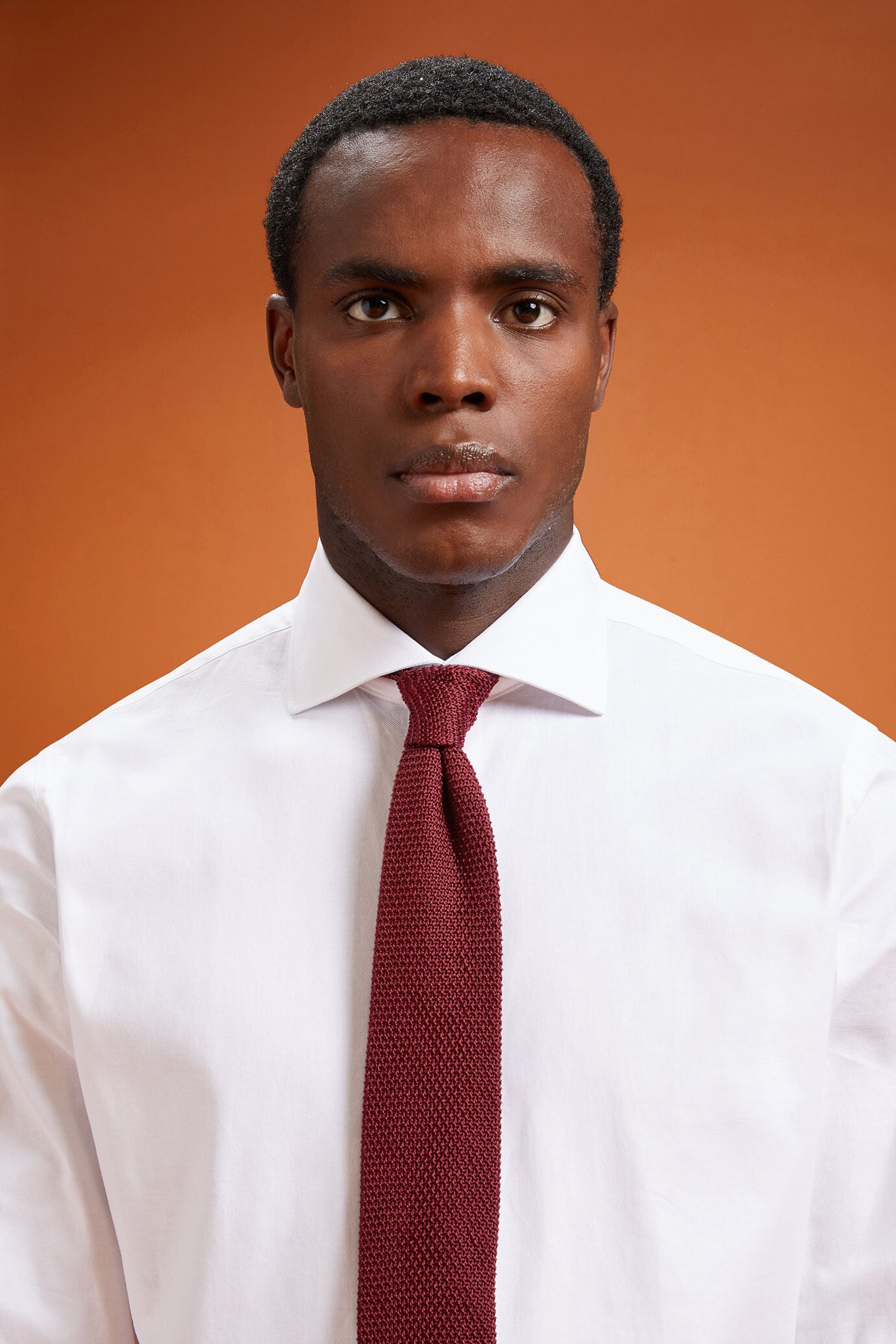 Men's regular fit classic shirt in superlight 100% cotton superlight Oxford fabric with a classic collar