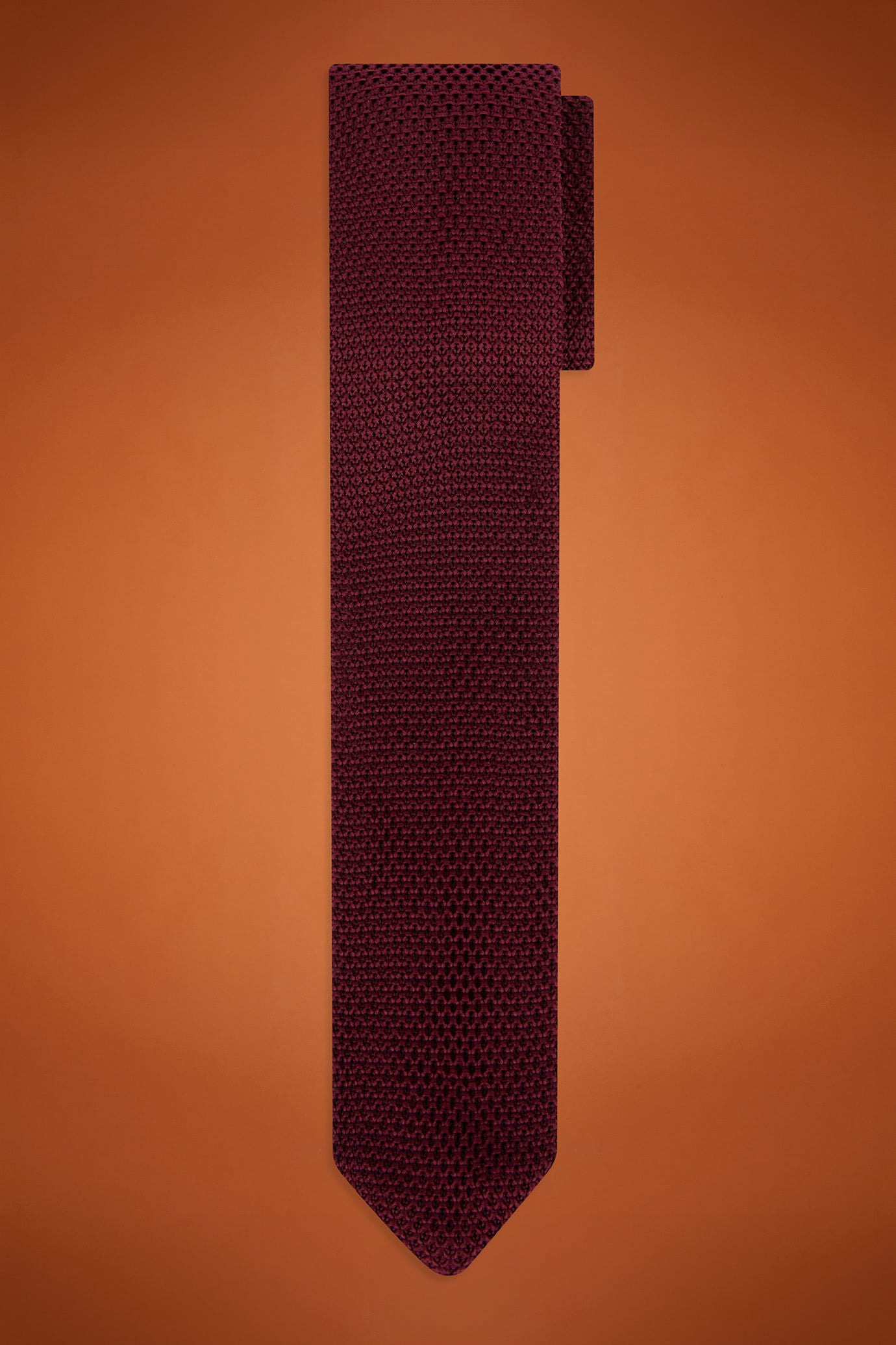 Men's plain knitted tie