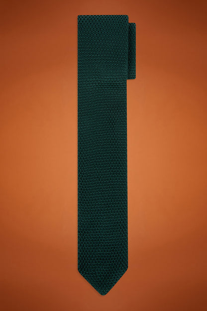 Men's plain knitted tie