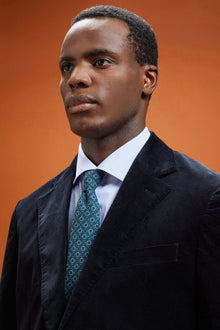 Men's micro patterned tie