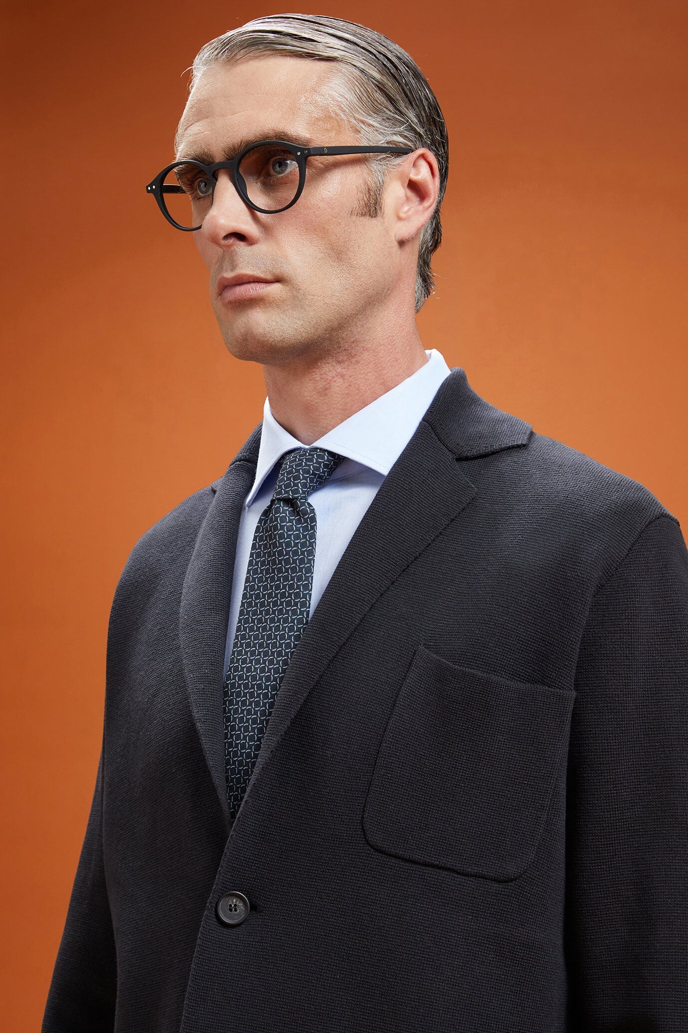 Men's micro patterned tie