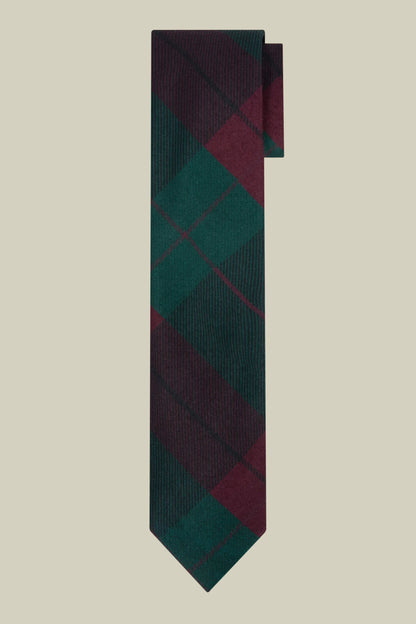Men's tartan patterned tie