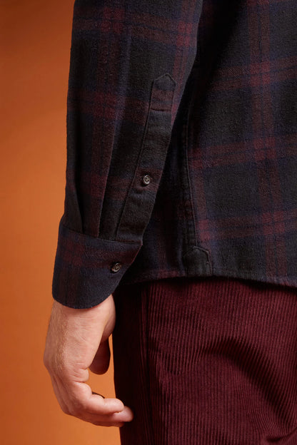 Men's casual shirt