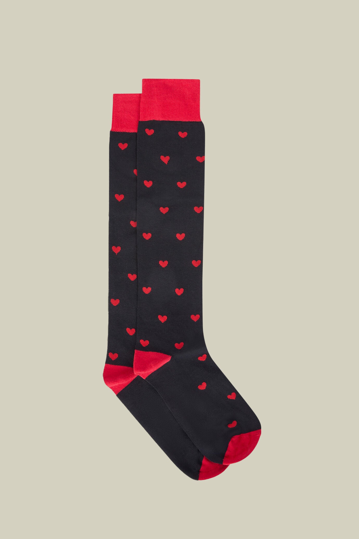 Men's long socks in stockinette stitch with a heart pattern, made in Italy