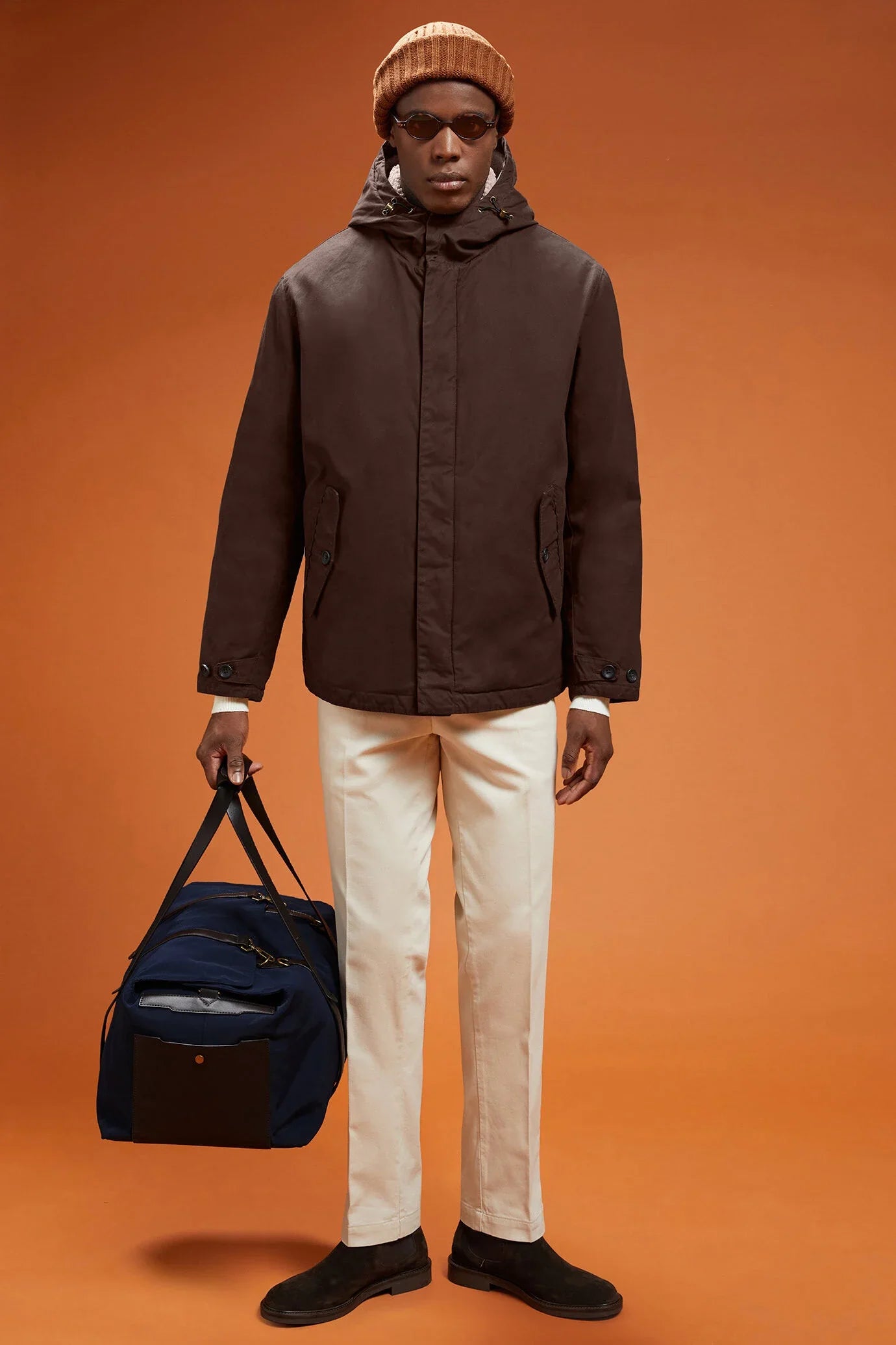 Men's comfort fit jacket in 100% waxed-effect cotton