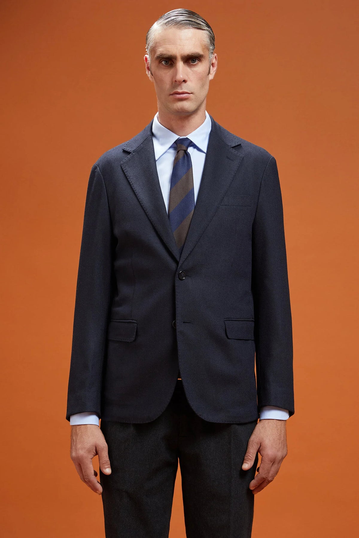 Men's classic single-breasted jacket in a regular fit, made from herringbone wool blend fabric