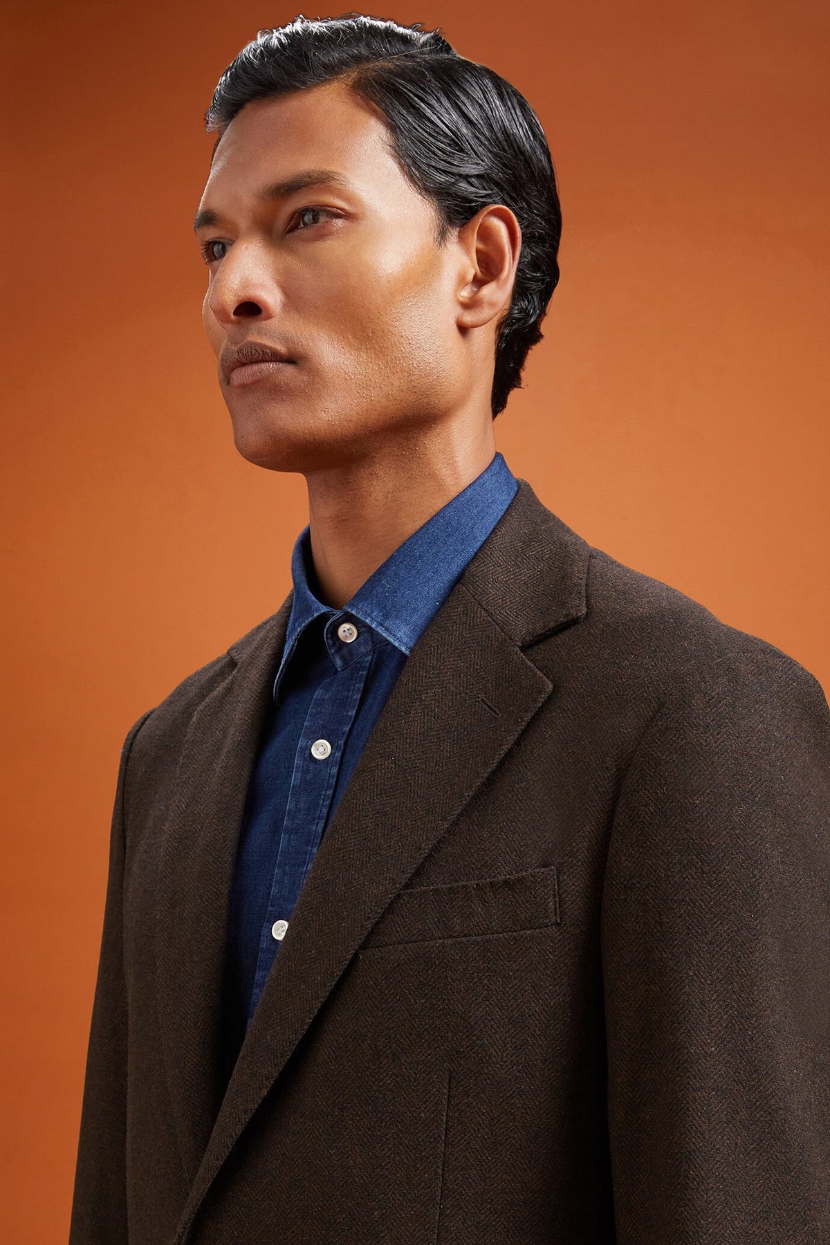 Men's classic single-breasted jacket in a regular fit, made from herringbone wool blend fabric