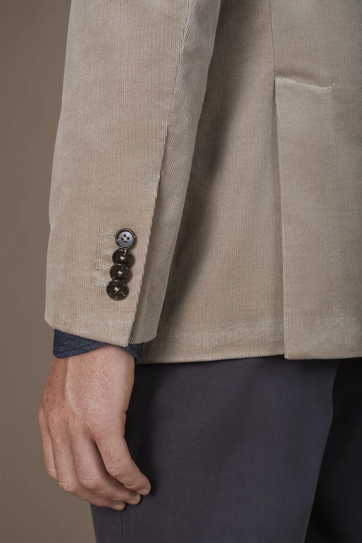 Men's single-breasted velvet jacket in a regular fit