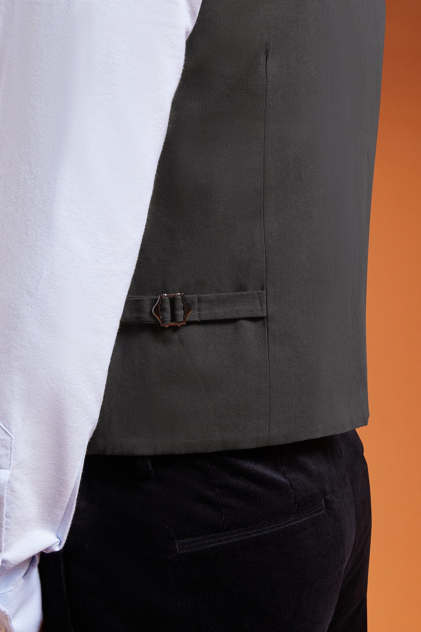 Men's regular fit classic waistcoat in grisaille fabric