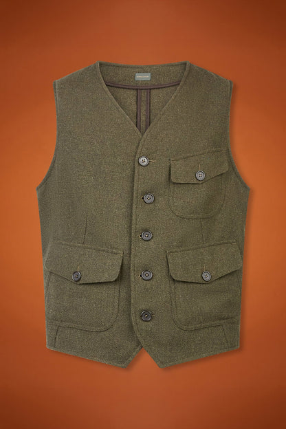 Men's regular fit single-breasted waistcoat with a V-neckline in a wool blend