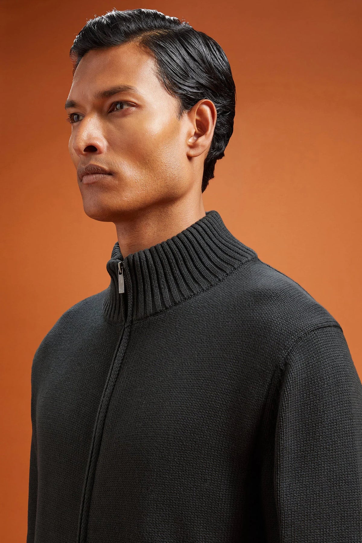 Men's regular fit zipped high neck cardigan in 100% cotton