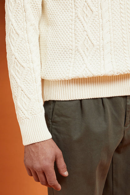 Men's regular fit cable knit jumper in 100% cotton with a crew neck