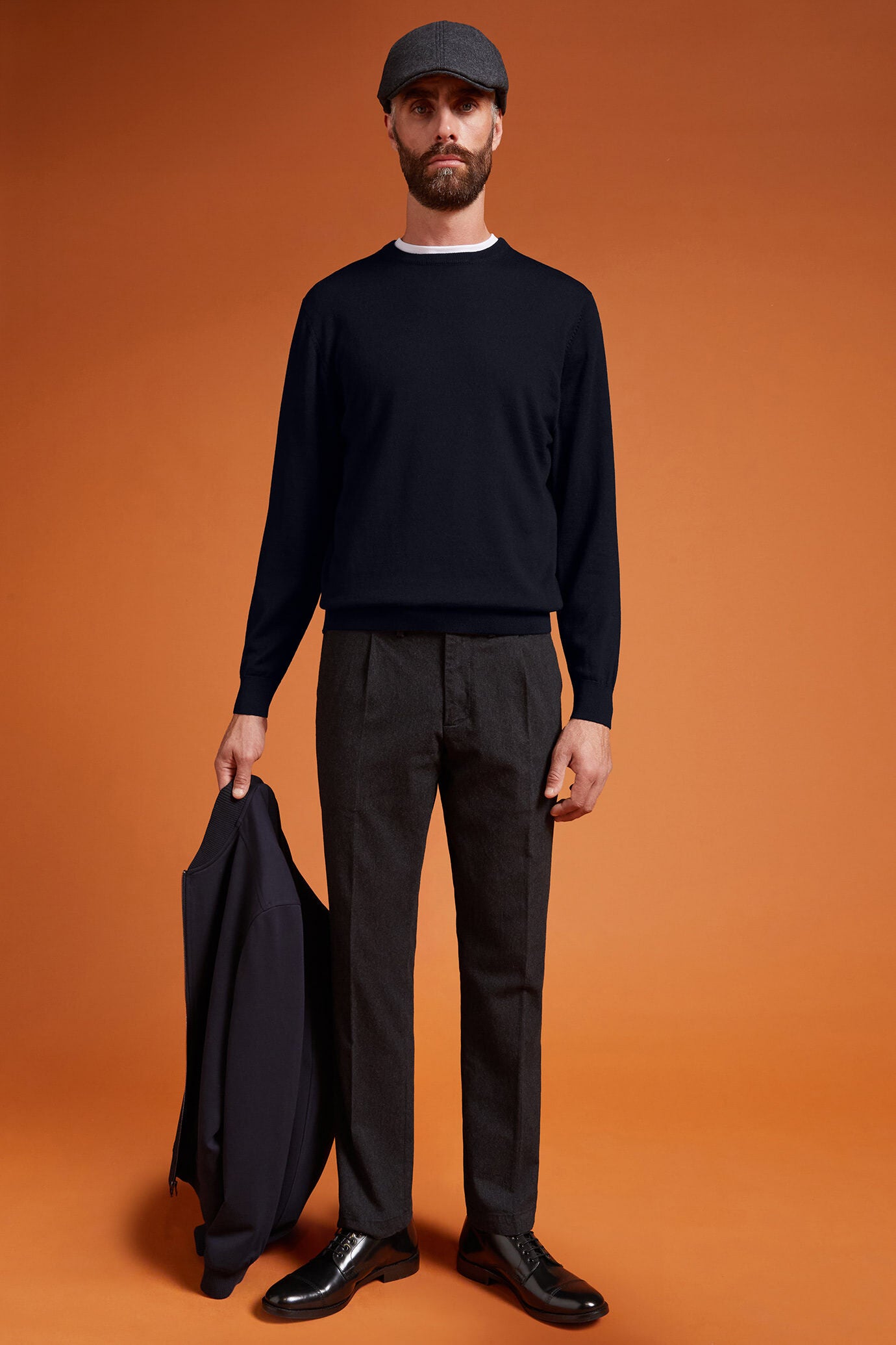 Men's regular fit crew neck jumper in 100% extra fine merino wool