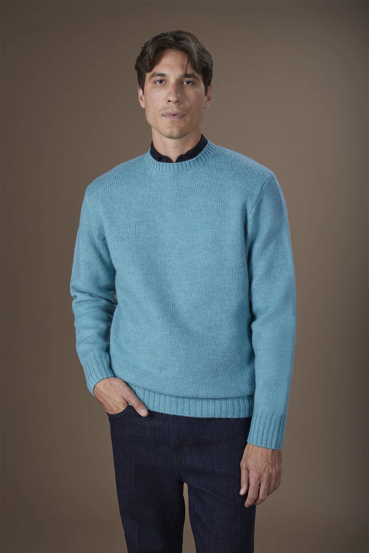 Round Neck