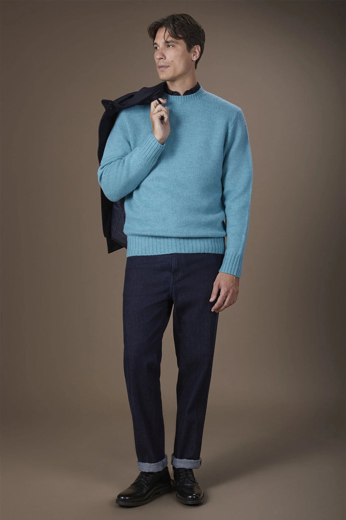 Round Neck