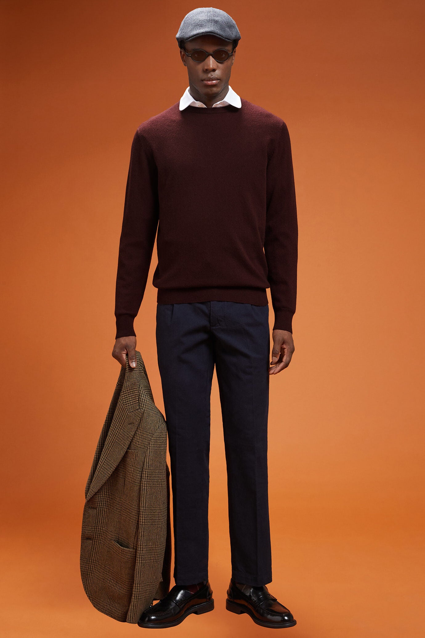 Men's regular fit crew neck jumper in 100% cashmere