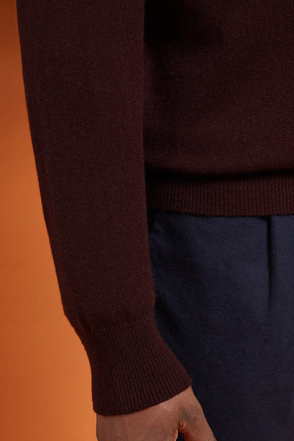 Men's regular fit crew neck jumper in 100% cashmere