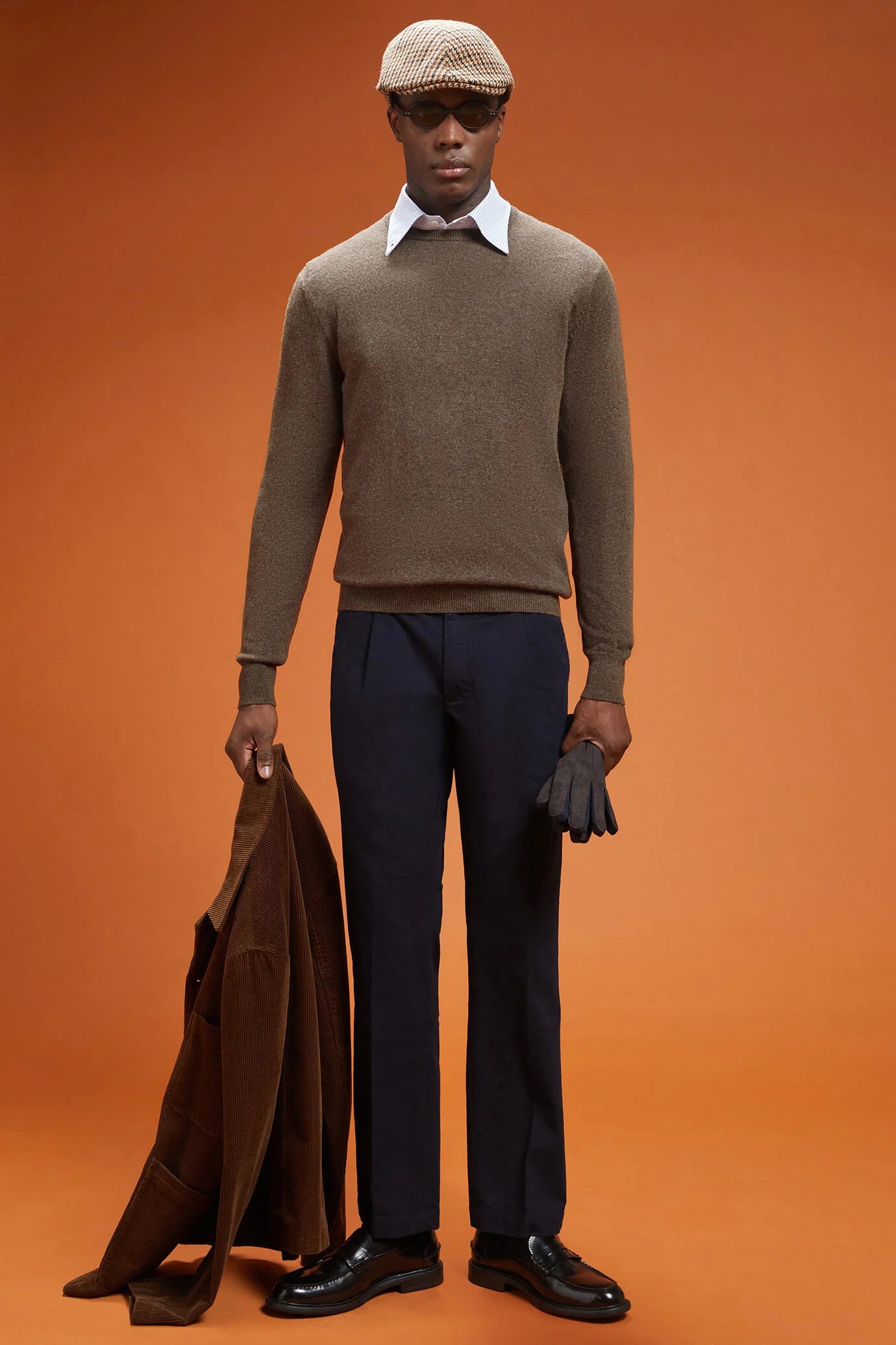 Men's regular fit crew neck jumper in 100% cashmere